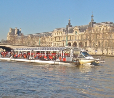 bateaux parisien