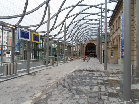 halle-voyageurs-gare-de-luxembourg_content-1.jpg